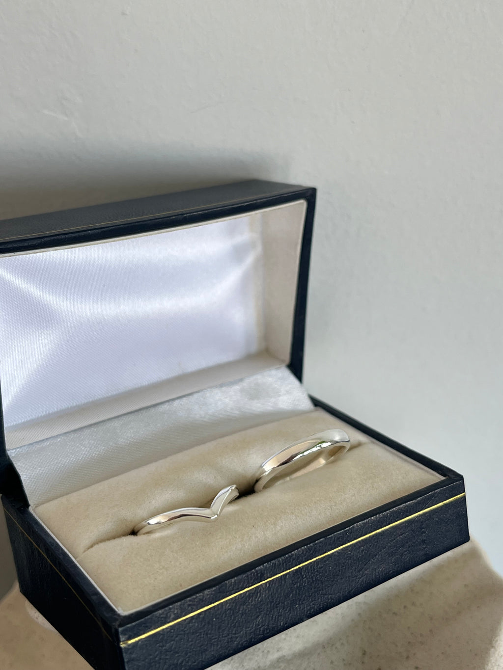 Argollas Chevron plata