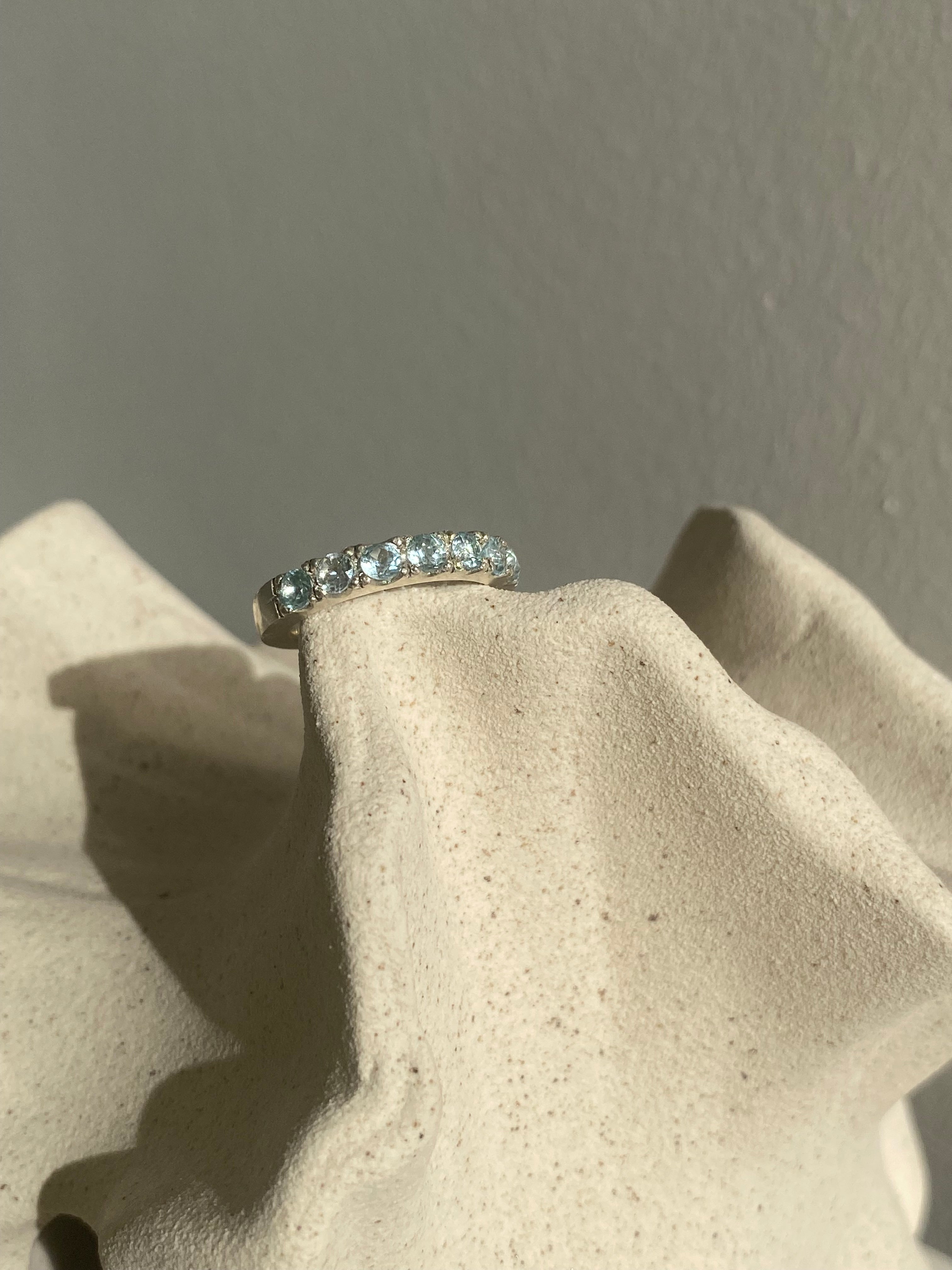 Medio cintillo Aguamarina