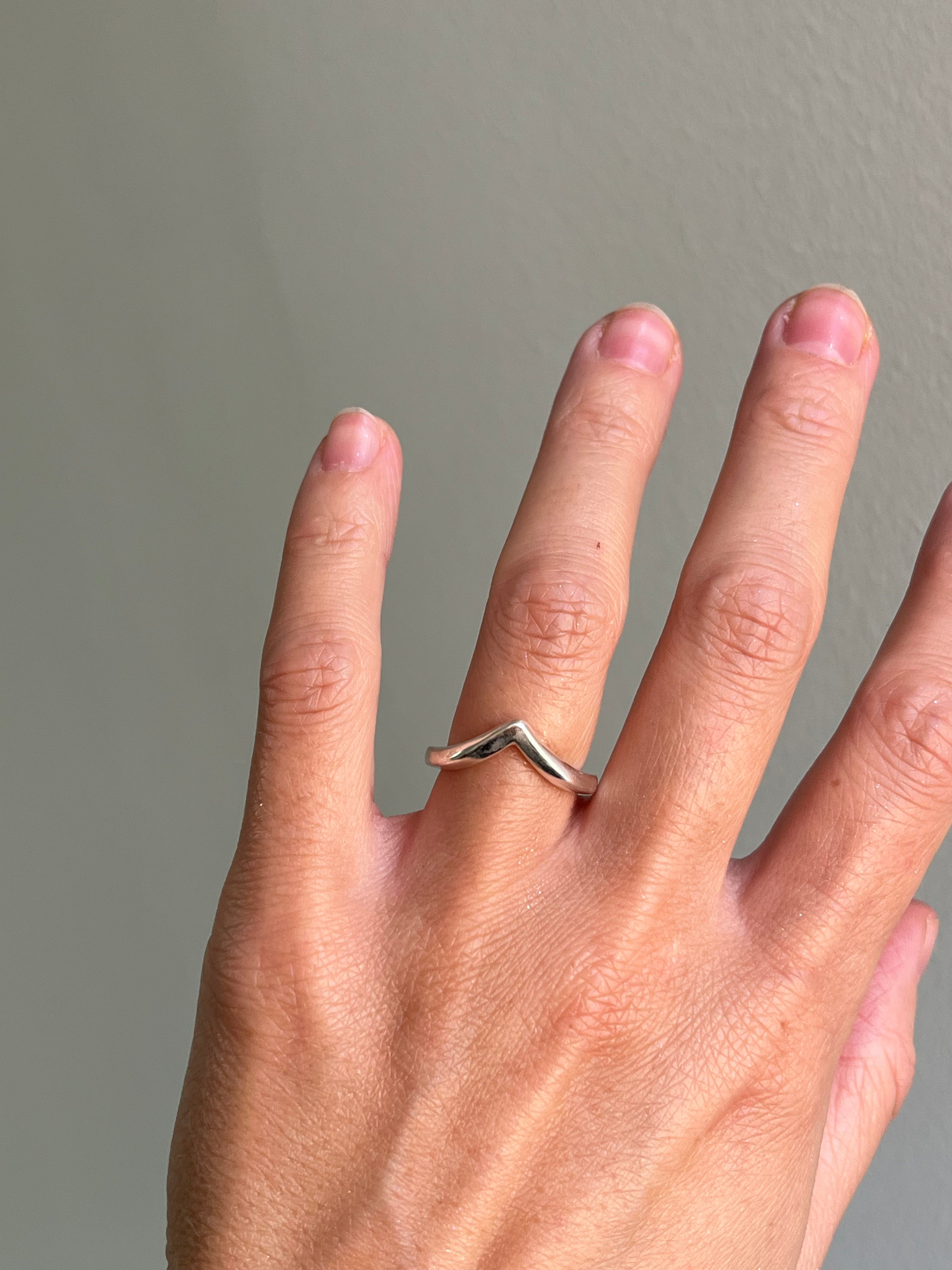 Anillo Chevron plata