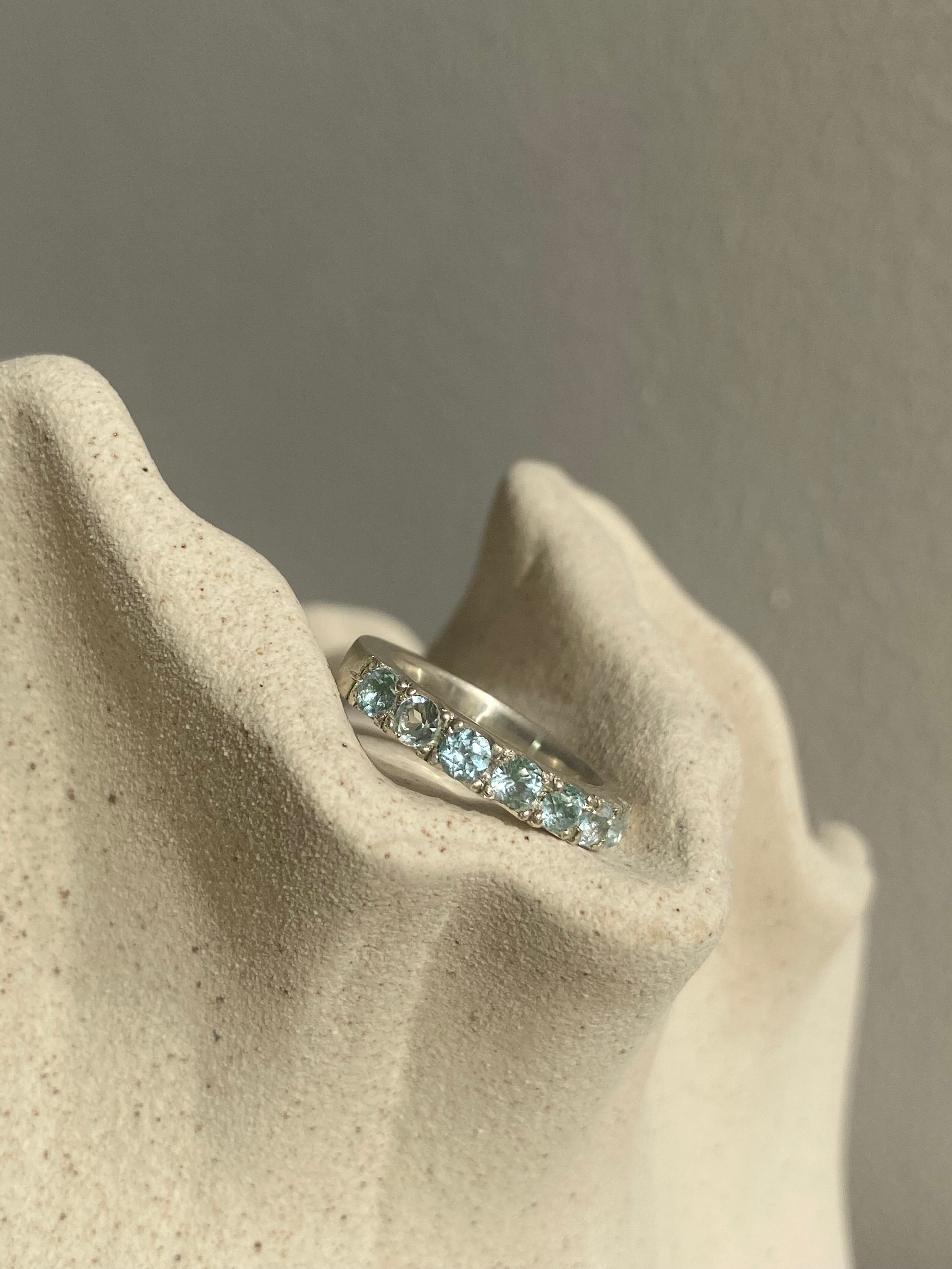 Medio cintillo Aguamarina