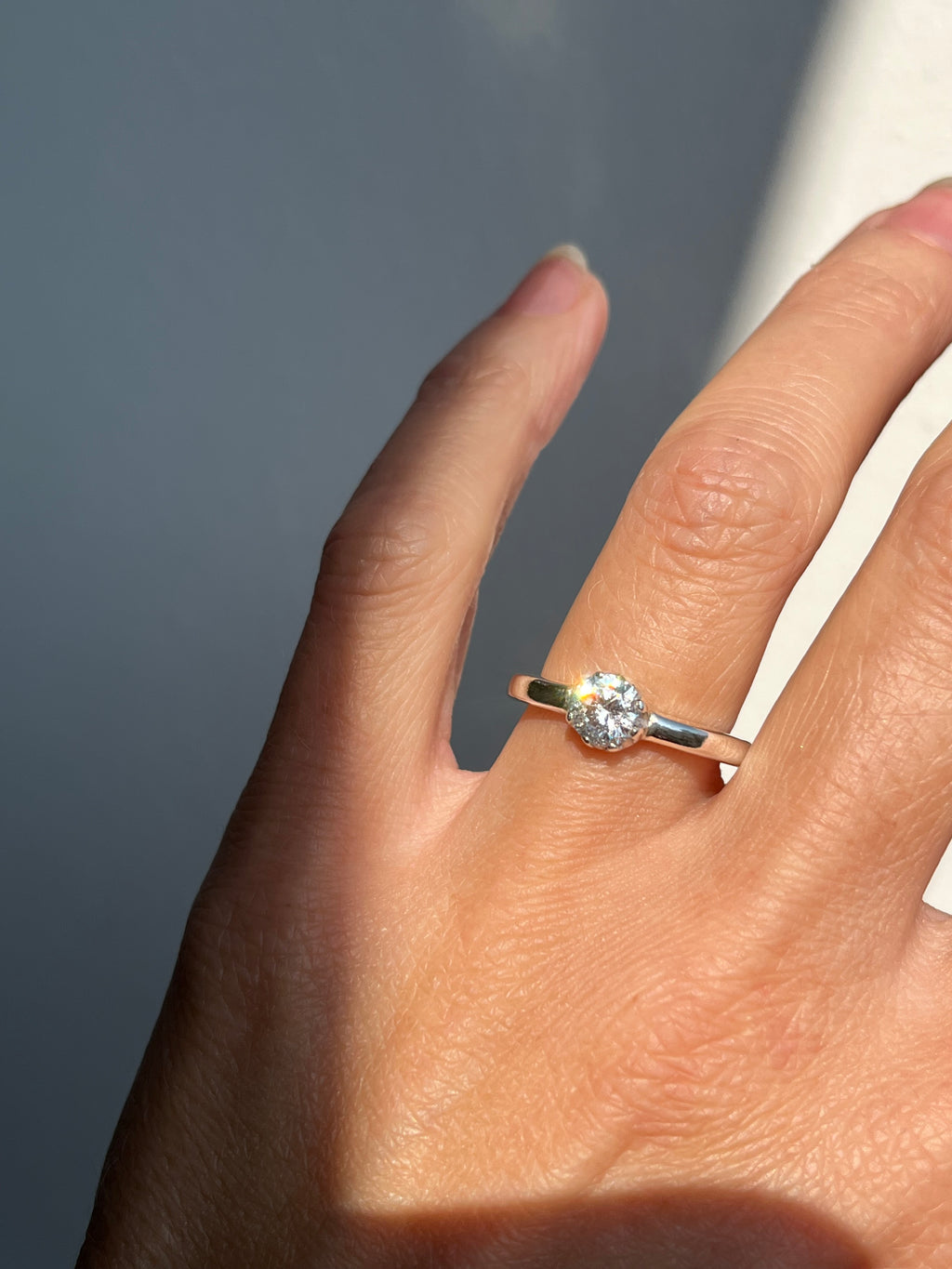 Anillo solitario de plata